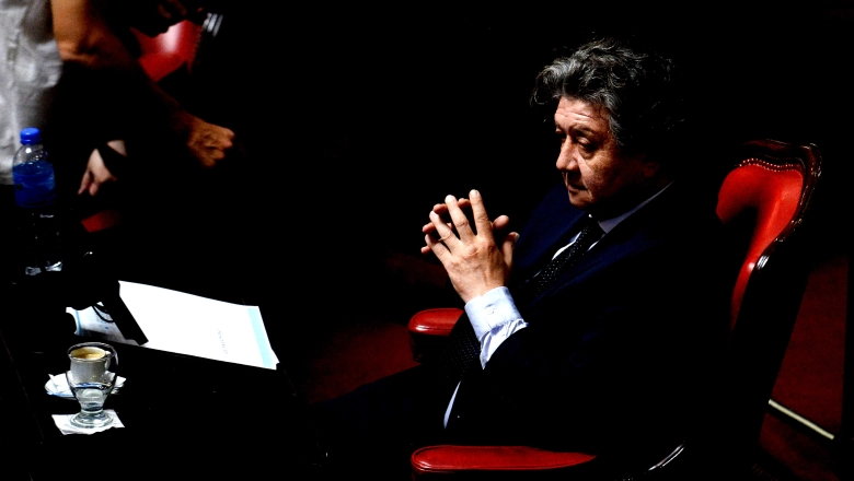 Cristina, Kicillof y todos adentro: senador libertario dialoguista y una ambiciosa idea con sabor a invitación