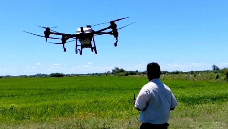 Puglelli presentó un proyecto para promover el uso de drones en actividades agropecuarias