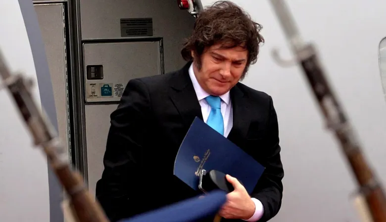 En medio del escándalo por el caso Adorni, Milei anunció que buscará la reelección 2027