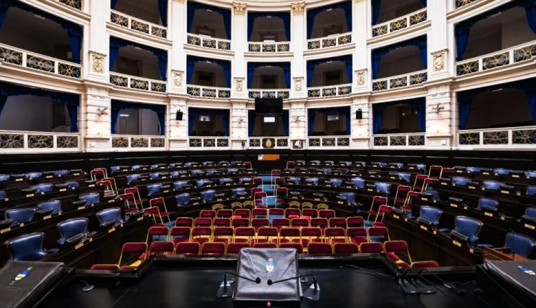 La Legislatura bonaerense sigue sin comisiones y acumula proyectos sin tratar