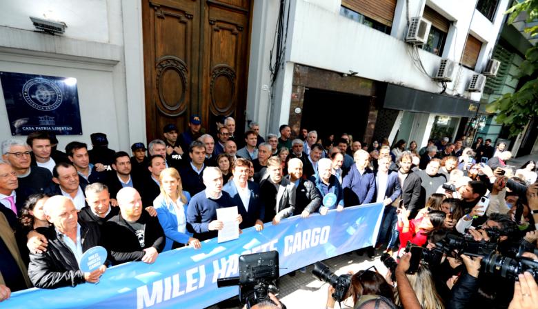 Pettovello le cerró la puerta a los ministros e intendentes bonaerenses que movilizaron a Capital Humano