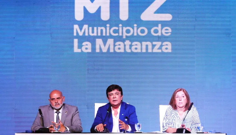 Espinoza cargó contra Milei por la situación económica y afirmó que “vive en Argentinalandia”