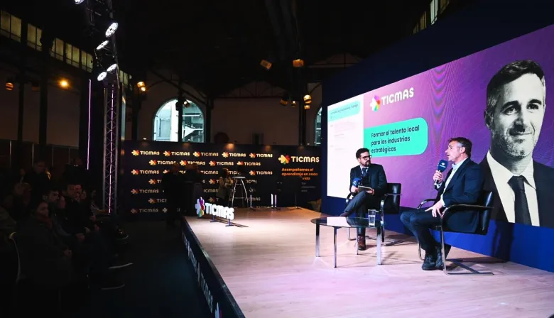 Achával habló sobre educación, trabajo y desarrollo en la Feria del Libro