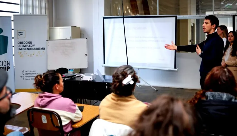 El Municipio de Pergamino comenzó con las capacitaciones del Programa Microcréditos