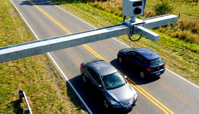El Gobierno de Milei removió radares instalados en rutas ubicadas en suelo bonaerense: qué pasó