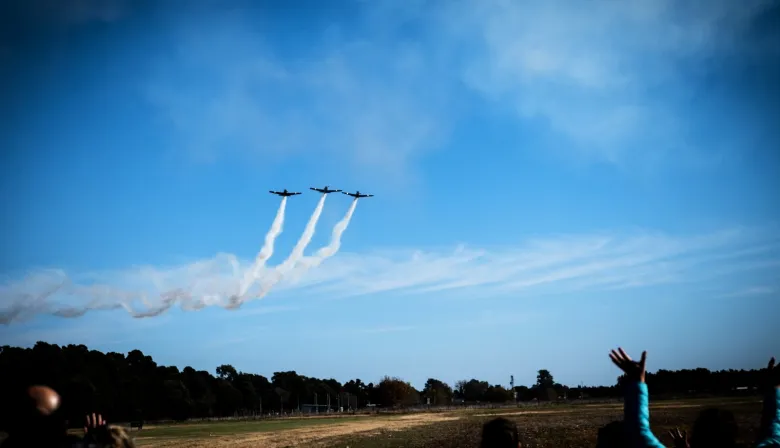 25 de Mayo y la Fuerza Aérea Argentina realizaron la jornada histórica “Defensores de Nuestro Cielo”