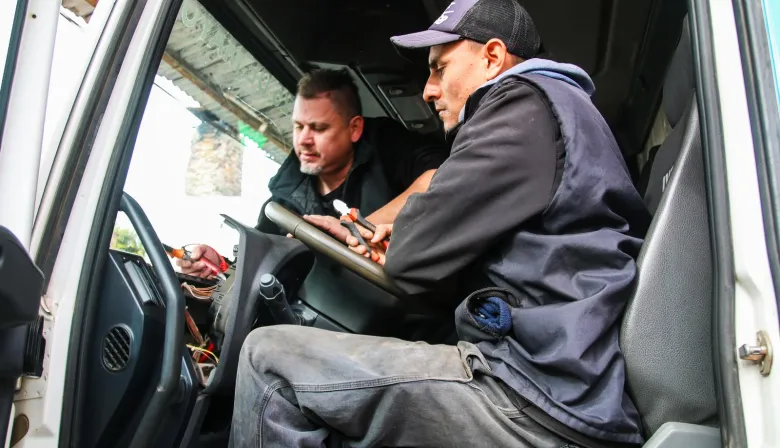 25 de Mayo: instalan GPS en vehículos y maquinarias para mejorar el control de los recursos municipales