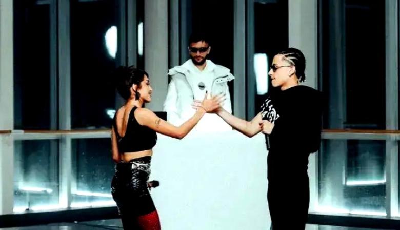 Al ritmo de “Turrazo”, María Becerra y Trueno grabaron un video sorpresa en la UnLaM