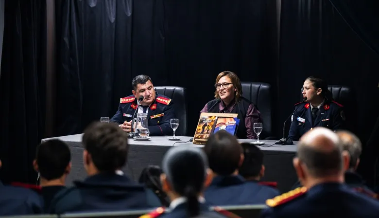 Reconocimiento legislativo: Diputados homenajeó a los bomberos voluntarios bonaerenses