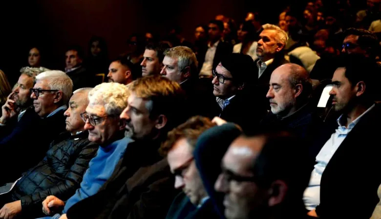 Pila: Walker participó de la defensa por el régimen de Zona Fría en el Senado nacional