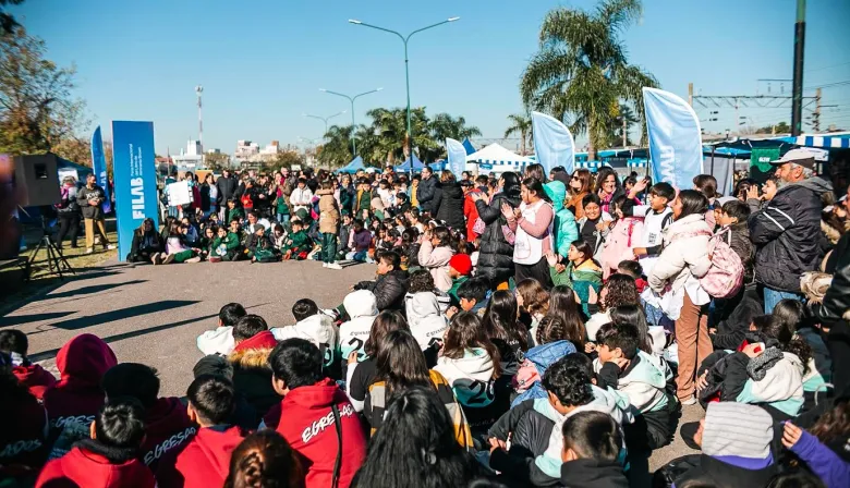 La Feria del Libro de Almirante Brown desembarca en la localidad de Malvinas Argentinas