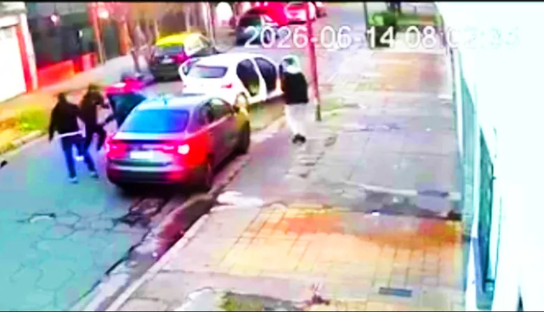 Faltaron a misa pero se presentaron a robar autos en Tres de Febrero