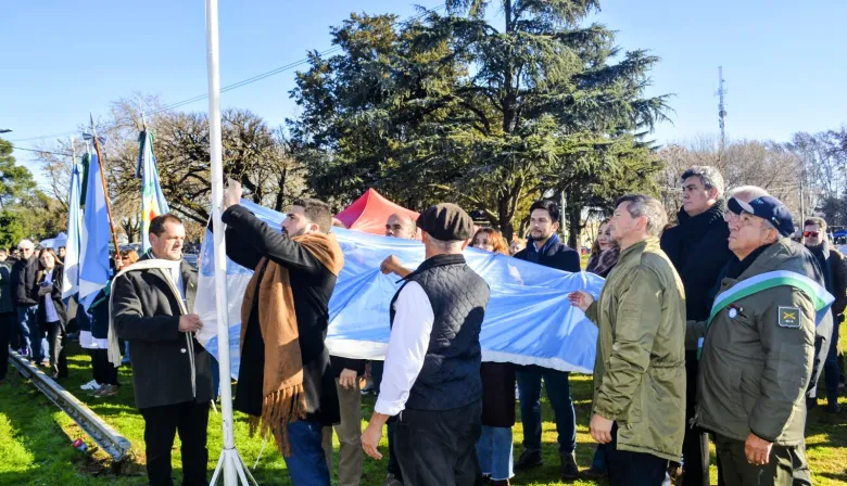 Egüen encabezó el acto por el 129º aniversario de Norberto de la Riestra con grandes anuncios