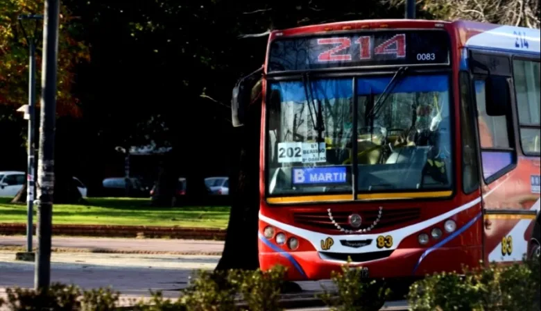 Nuevo tarifazo que impacta en el transporte público: cuánto aumenta el colectivo