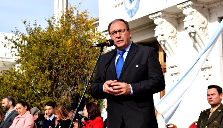 Intendente le declara la guerra al Concejo y va a la Justicia por el congelamiento de su salario