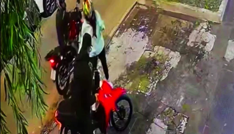 "Picaneó" a delincuente que le robó la moto en Lanús