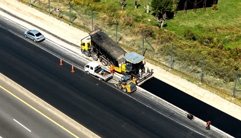 El Gobierno bonaerense avanza con la construcción del cuarto carril de la autopista Buenos Aires - La Plata
