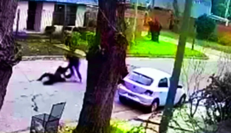Mar del Plata salvaje: motochorros golpearon a un hombre de 91 años para robarle el auto