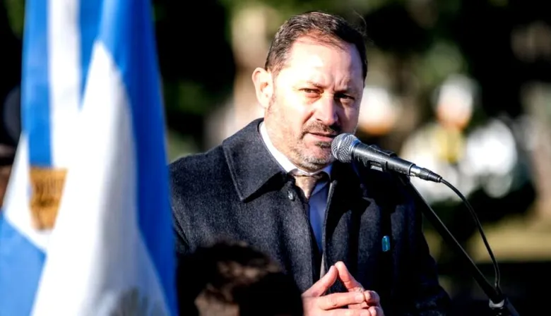 En Lincoln reavivaron la guerra por las tasas municipales: reclamo al intendente y dudas sobre la transparencia