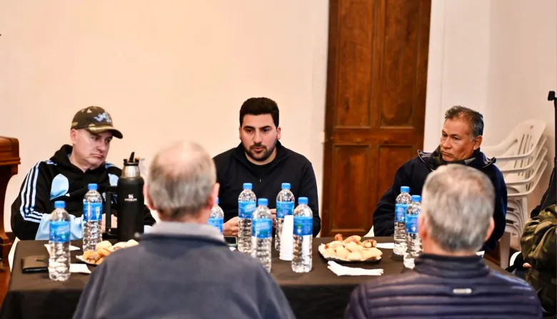 Egüen se reunió con los veteranos de Malvinas para fortalecer la Malvinización de 25 de Mayo