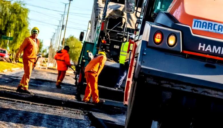 El Municipio de Junín avanza con el plan de asfalto y sumó nuevas cuadras en La Celeste