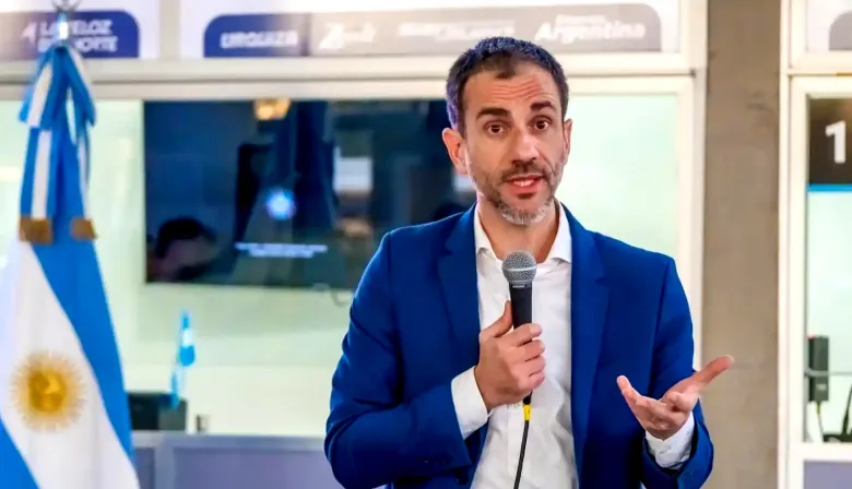 Petrecca criticó la falta de respuesta de Kicillof ante la problemática de los celulares en las cárceles