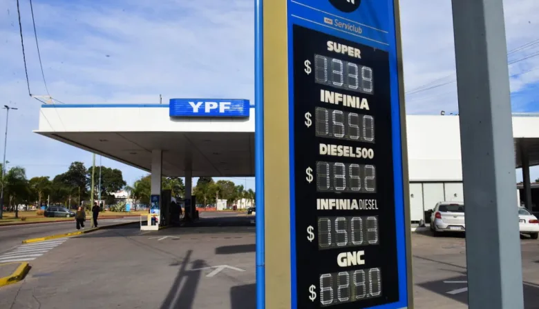 Avanza la ley para que las petroleras informen con anticipación los aumentos de los combustibles