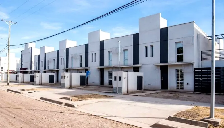 La administración de Milei acelera la venta del Procrear y remata dos predios en territorio bonaerense