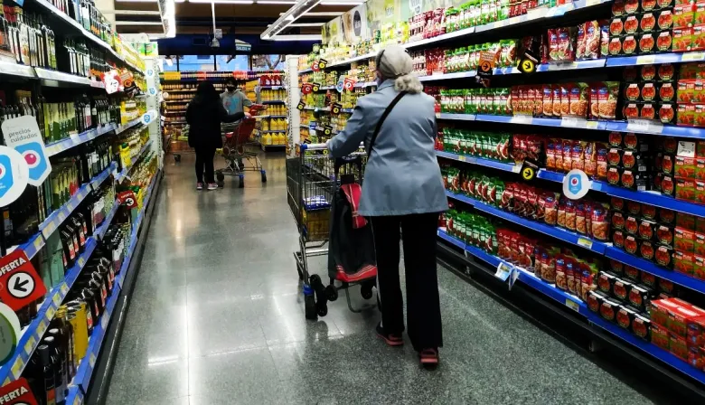 La inflación bajó y perforó el 2%: el 1,9% en junio y llegó al 33,5% interanual