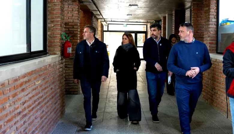 Desde Pilar, Achaval reflejó la realidad del distrito y señaló: “El comercio y la industria sienten el golpe de la crisis”