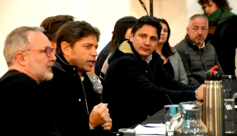 “Recaudatorio”: taxistas de Mar del Plata cargaron contra los cambios de Kicillof a las licencias profesionales