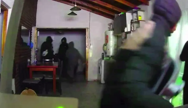 Tiene 12 años y con una banda desvalijó una casa en Mar del Plata