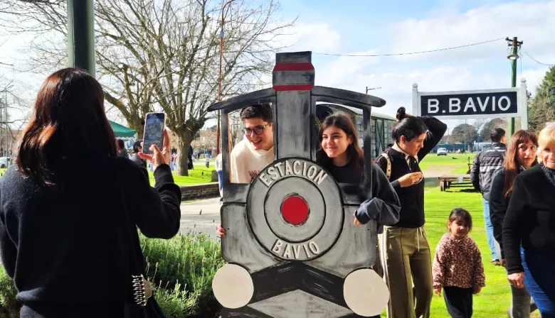 Con una gran celebración: Magdalena celebró los 139 años de la llegada del tren a Bartolomé Bavio