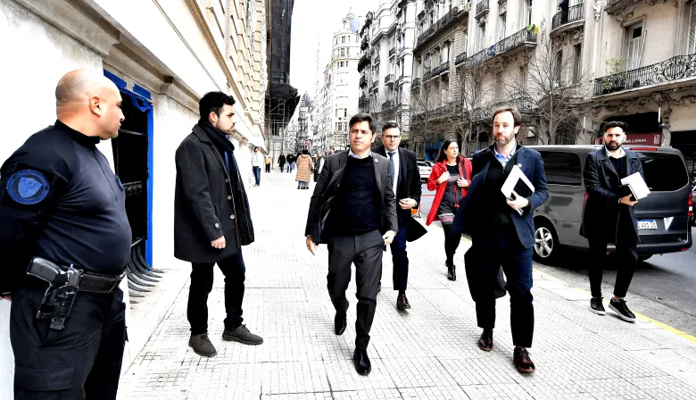 Kicillof prepara una visita a otra provincia: mega acto sindical y despliegue territorial
