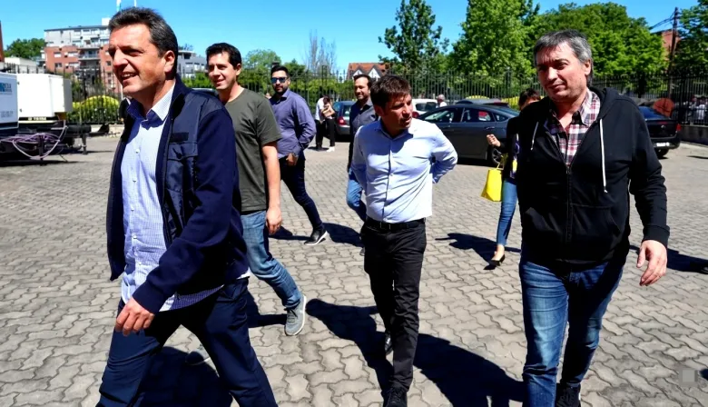 Kicillof, Massa y Máximo frenan la rosca, encararon una cumbre y miran al 2027