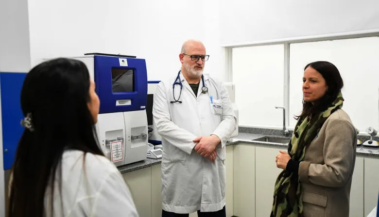 El Hospital Houssay de Vicente López sumó consultorios de Cardiología y un nuevo Laboratorio de Bacteriología