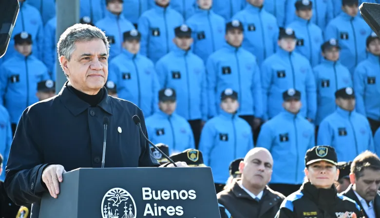 Jorge Macri reconoció a los mejores cadetes de la Policía de la Ciudad y ratificó su "política de orden" en seguridad