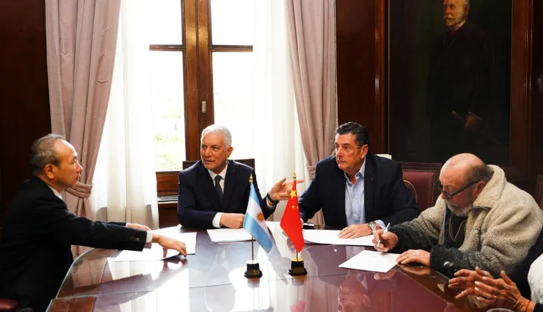 Alak se reunió con el embajador chino: avanzó en acuerdos bilaterales con empresarios de Shanghái y La Plata