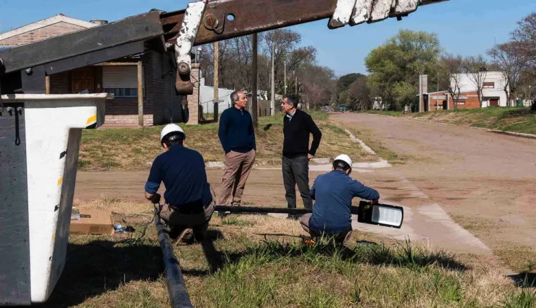 Limpieza, iluminación y obras hídricas: Juanci Martínez pone en marcha trabajos para Rivadavia