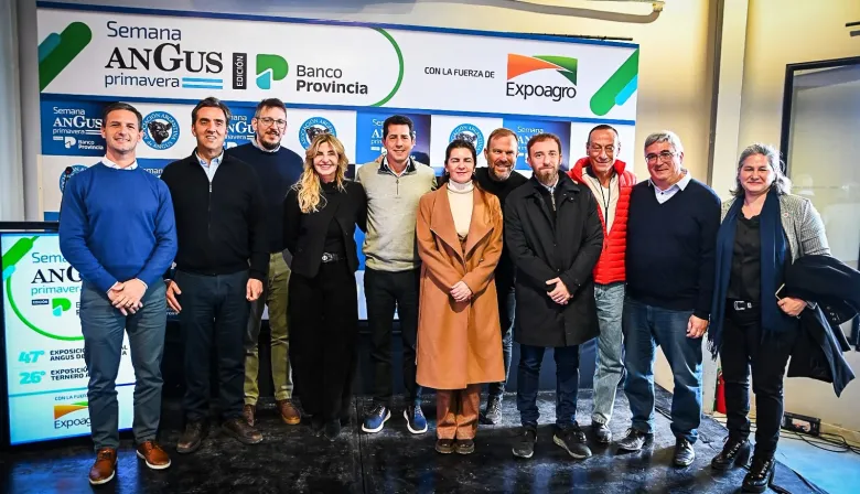 En Cañuelas: la Liga de Intendentes se reunió con Wado de Pedro y profundizaron su agenda agraria