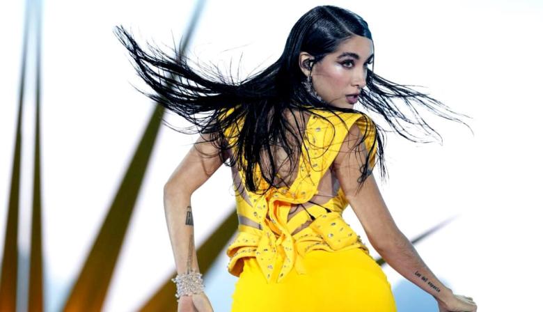 Con nuevas fechas y destinos, María Becerra expande su “Quimera Tour 360°”