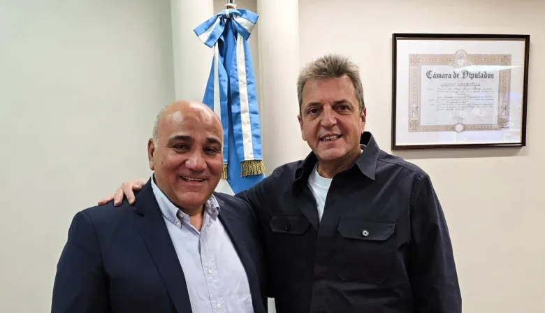 Con críticas a Milei, Massa se reunió con Manzur para analizar la crisis económica en el Interior del país