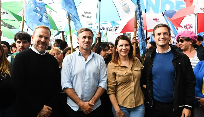 La Liga de Intendentes participó de la Marcha Federal Universitaria contra el ajuste del gobierno de Milei