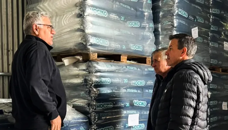 Producción municipal: Sciaini recorrió empresas del parque industrial de Roque Pérez