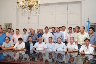 Reunión entre Intendentes y la Provincia por las partidas de infraestructura y seguridad