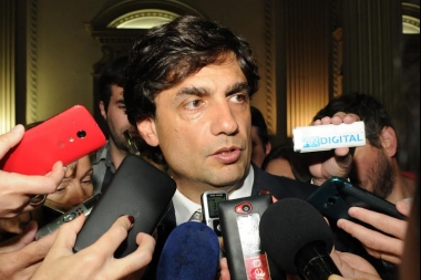 Según Lacunza, el gobierno quiere crear "110 mil puestos de trabajo por el plan de obras"