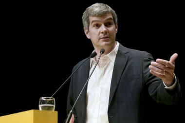 Peña apuesta a que Cambiemos tenga relación "madura" con Massa y su Frente Renovador