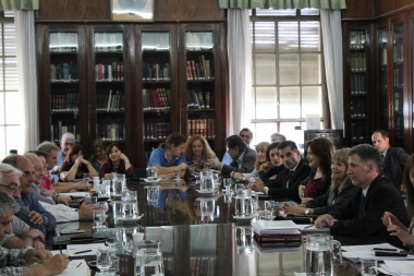 Estatales rechazaron la oferta de Vidal y ATE va al paro el jueves