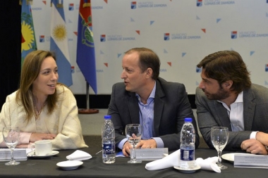 Vidal plasmó acuerdo con el peronismo: compromiso para reducir endeudamiento