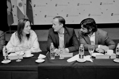 El “negociador unilateral” sacude las internas del peronismo sobre el tablero del Presupuesto 2017 de Vidal